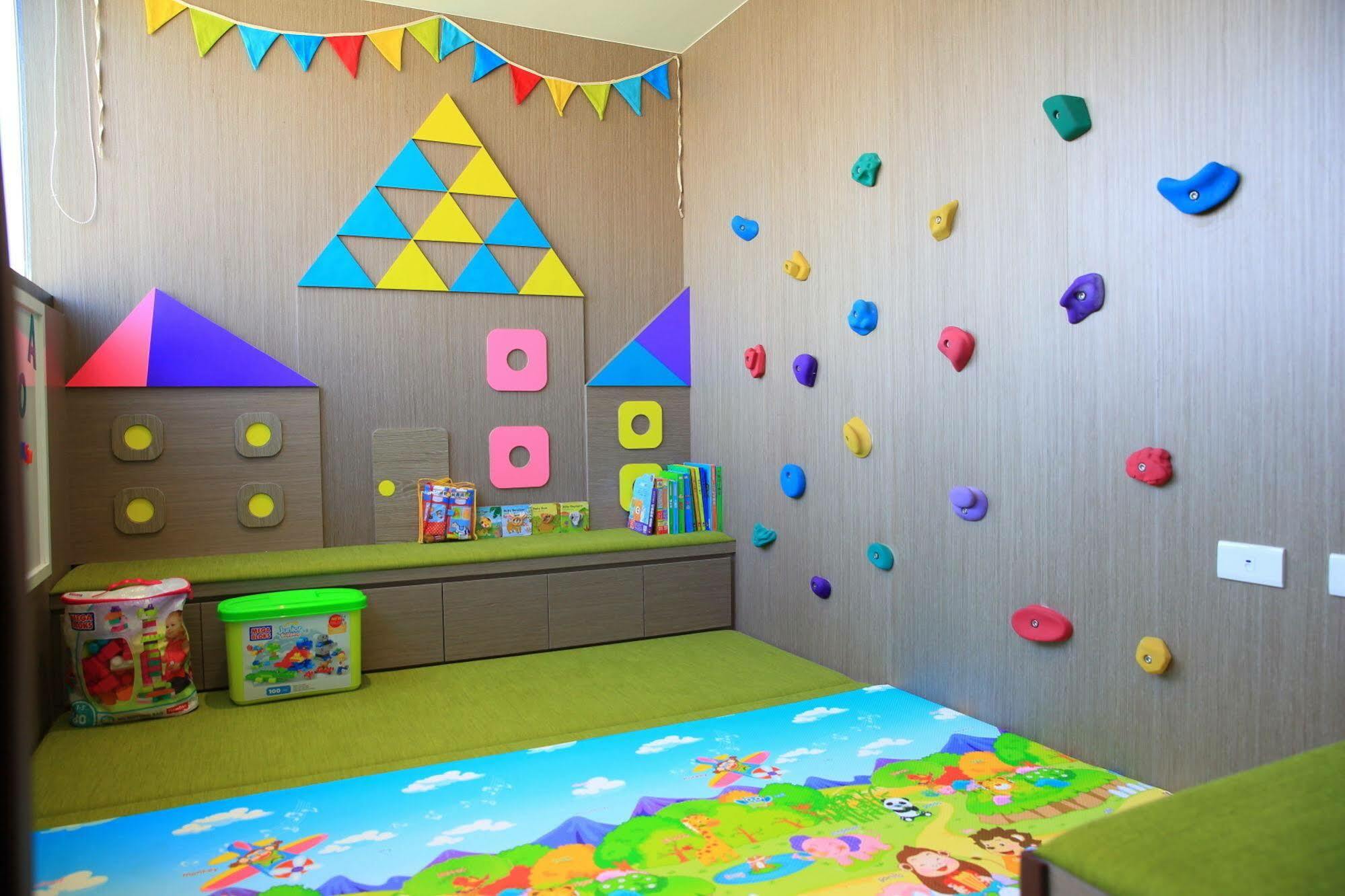 Icasa Hotel - By Cosmos Creation ไถจง ภายนอก รูปภาพ
